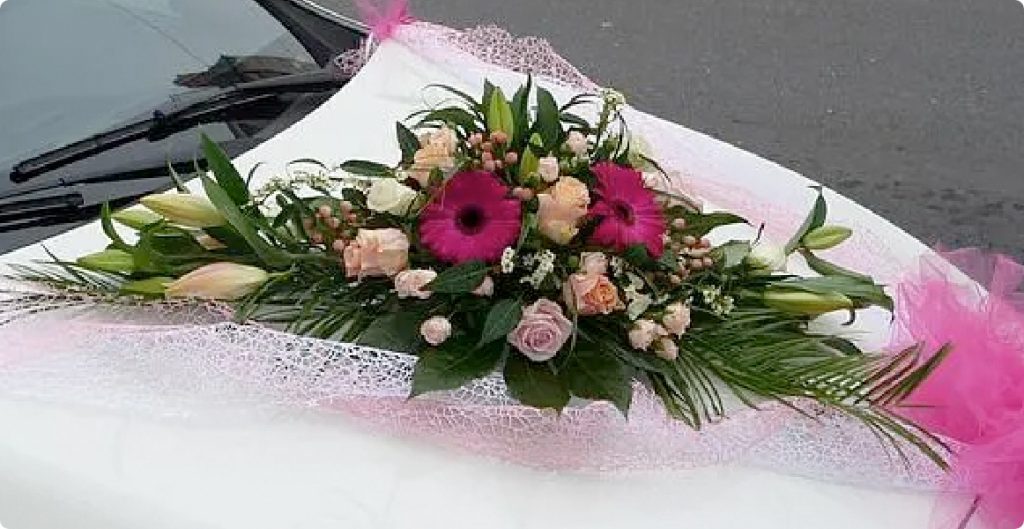 Fleurissez votre voiture pour un mariage